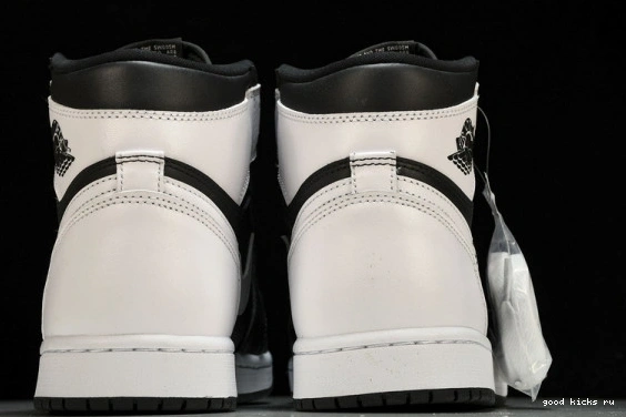  Retro  DZ5485-010 DZ5485-010 High OG White 1 Jordan Black 0302